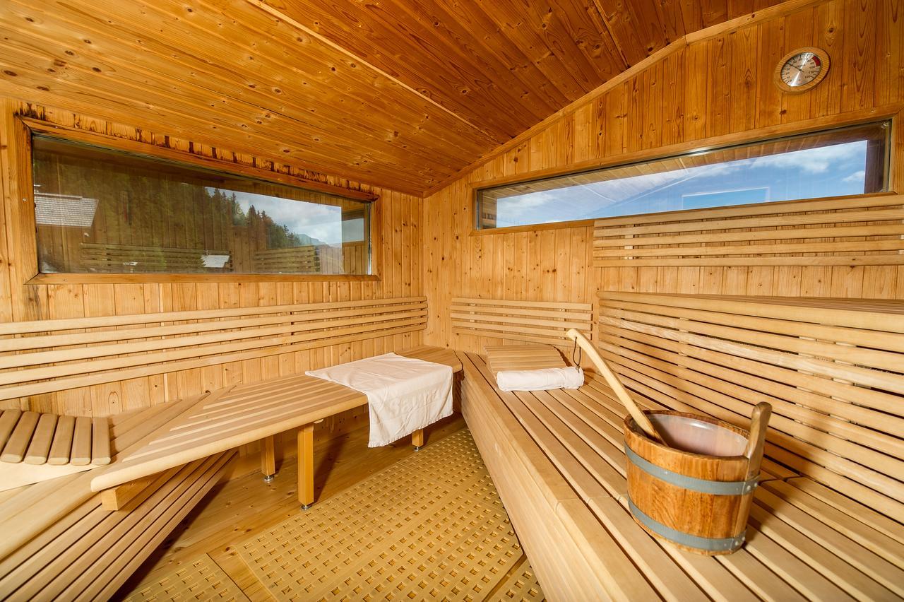 Sattleggers Alpenhof & Feriensternwarte Hotell Greifenburg Eksteriør bilde