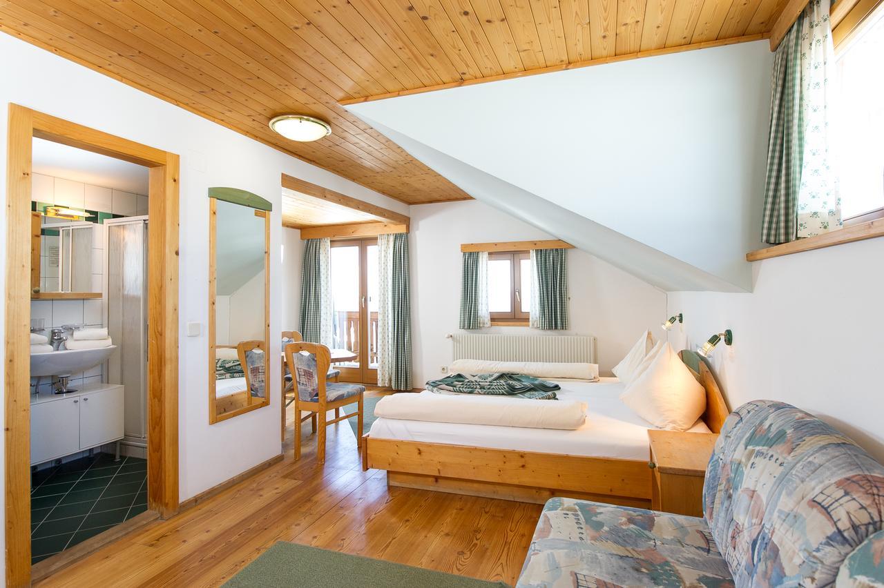 Sattleggers Alpenhof & Feriensternwarte Hotell Greifenburg Eksteriør bilde