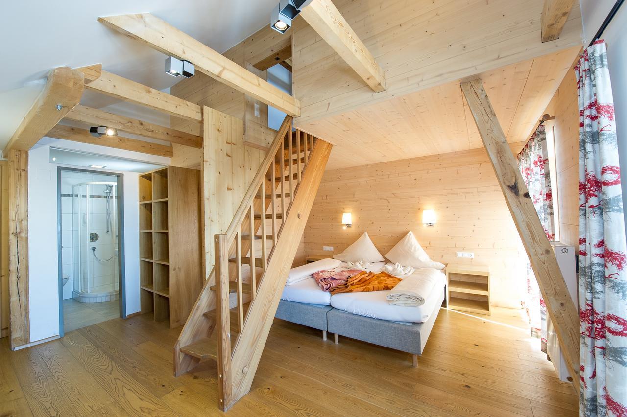 Sattleggers Alpenhof & Feriensternwarte Hotell Greifenburg Eksteriør bilde