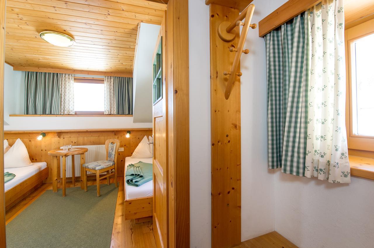 Sattleggers Alpenhof & Feriensternwarte Hotell Greifenburg Eksteriør bilde