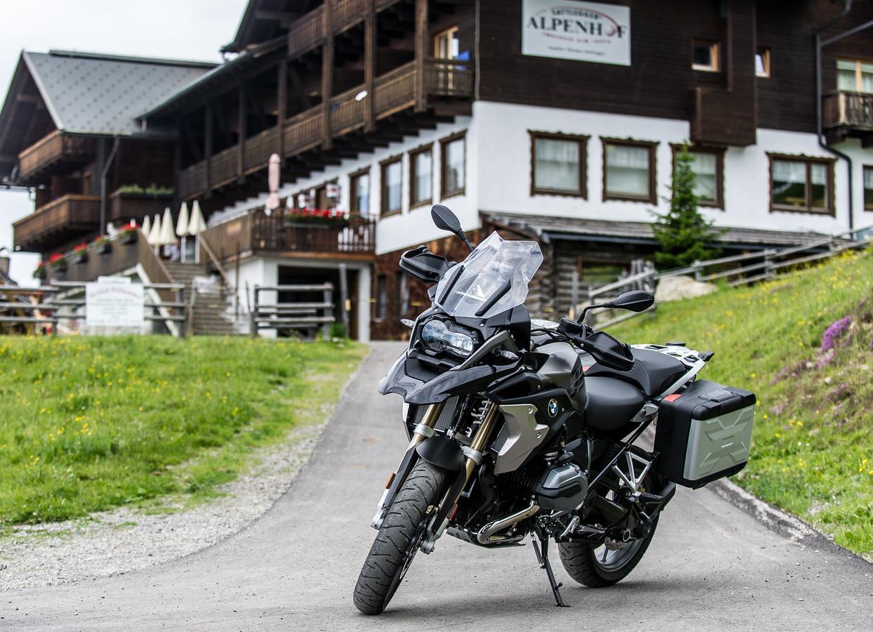 Sattleggers Alpenhof & Feriensternwarte Hotell Greifenburg Eksteriør bilde