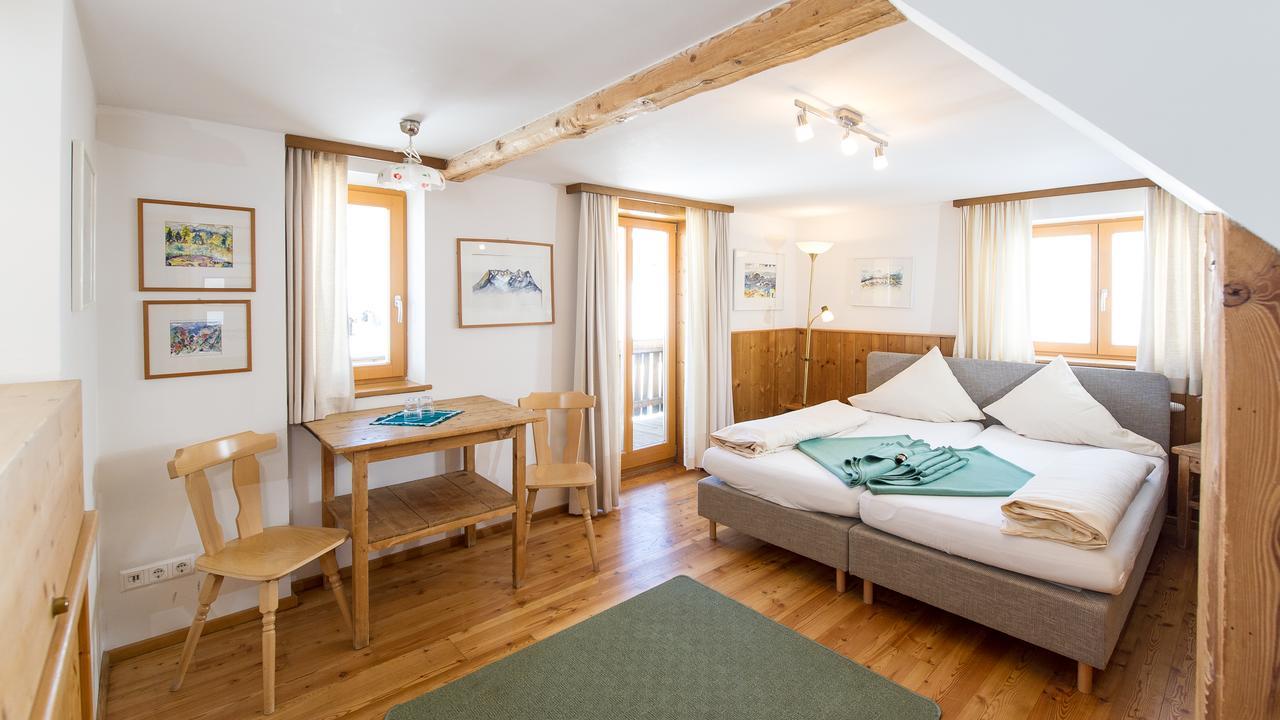 Sattleggers Alpenhof & Feriensternwarte Hotell Greifenburg Eksteriør bilde
