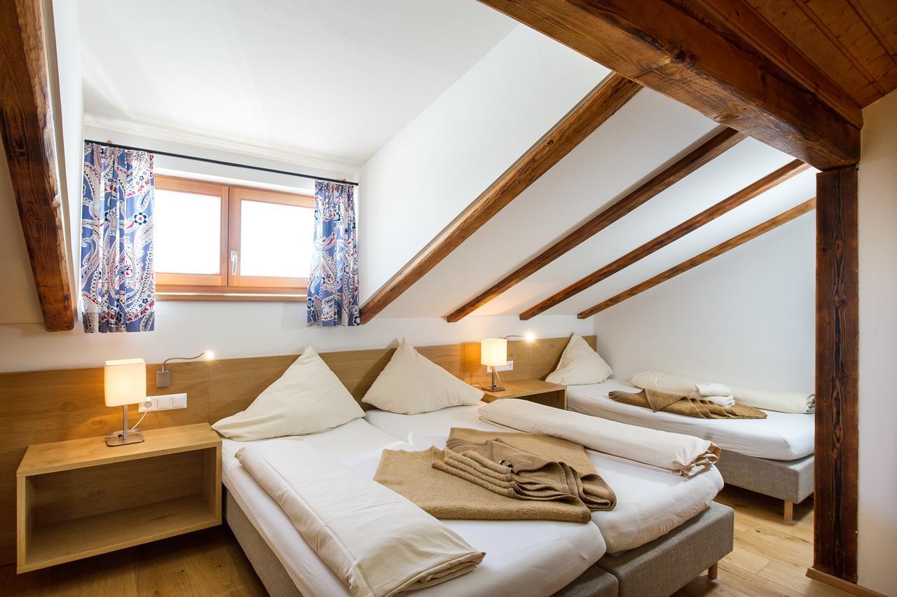 Sattleggers Alpenhof & Feriensternwarte Hotell Greifenburg Eksteriør bilde